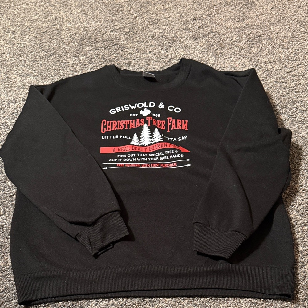 SHEIN Black Griswold & Co Christmas Tree Sweatshirt